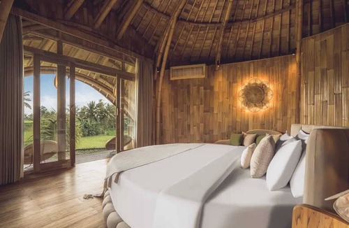 Kenderan House | One Bedroom Villa Private Pool with Rice Field View in Ubud