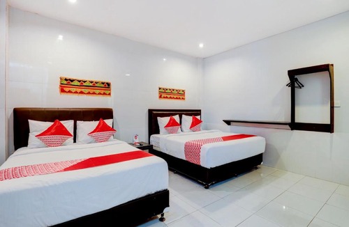 Kuta Hotel | OYO 90155 Landuh Merta Residence