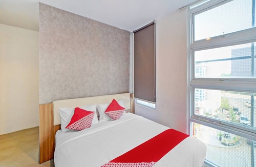 Medan Hotel | OYO 90559 Gamacity Residence