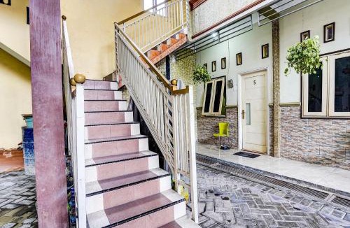 Sidoarjo Hotel | OYO 91795 Kos Jeehel Syariah