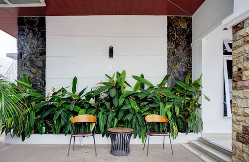 Banaran Hotel | OYO 95054 Prima Jaya Homestay Syariah