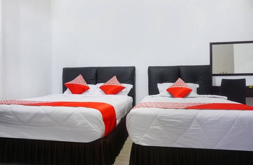 Panakkukang Hotel | OYO Flagship 91534 Wisma Metro Permai