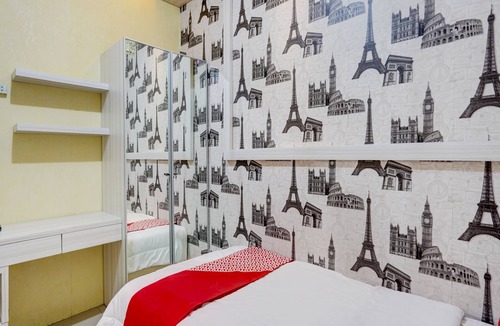 Surabaya Hotel | OYO Life 90606 Glass House Citraland Syariah