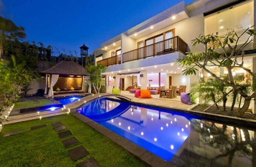 Dewi Sri Villa | ⚡ Party Villa ⚡ True Colors up to 26 sleeps, 6 BR