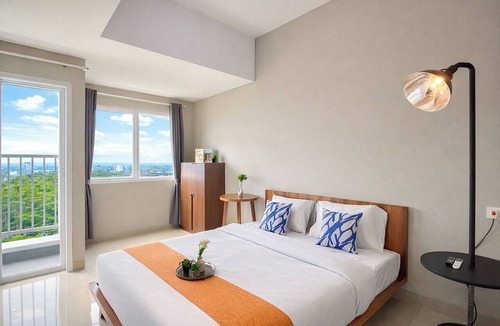 Kedungmanggu Apartment | Peaceful Studio No Kitchen At Apartment Lrt City Sentul - Royal Sentul Park
