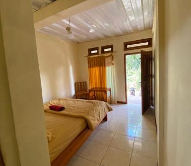 Labuan Bajo House | Pieter homestay