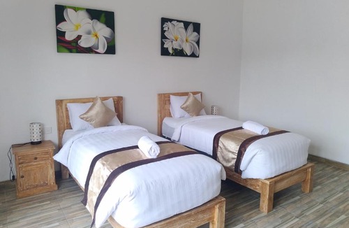 Batu Bolong House | Pondok Bagus Canggu