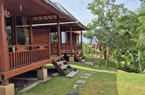 Sukasada House | Pondok Dharmakirti - Hidden Gem Homestay & Coffee