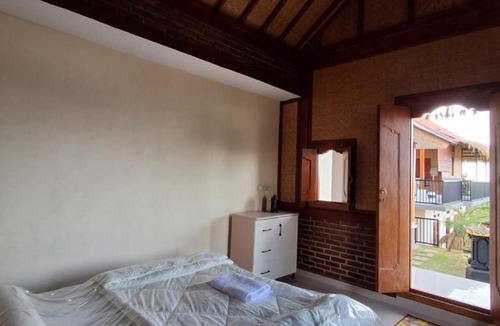 Sukasada House | Pondok Dharmakirti - Hidden Gem Homestay & Coffee
