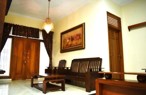 Tasikmalaya House | Pondok Sukamanah Tasik