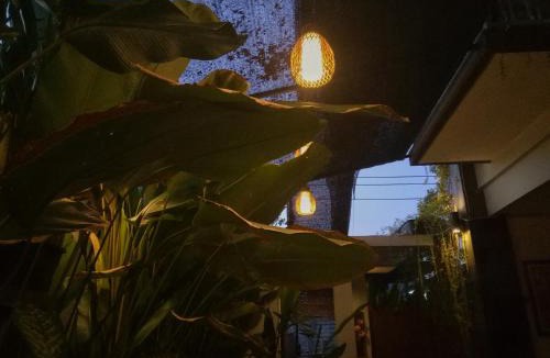 Sunset Road House | Pondok Sutya