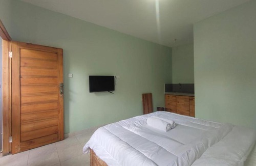 Kerobokan Bed & Breakfast | Pondok Taman Sari