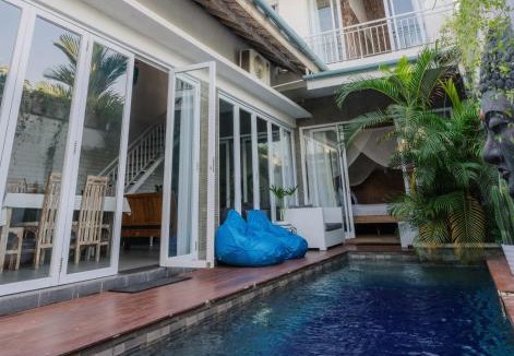 Tumbak Bayuh Villa | Private-Pool Family Villa near Canggu Beach