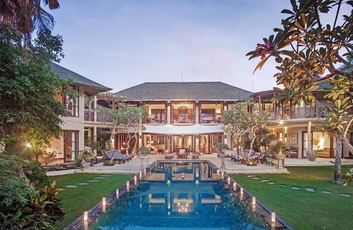 Berawa House | Private Sanctuary with Pool and Media Room - CHSE