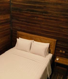 Umalas House | Queen's Cabin
