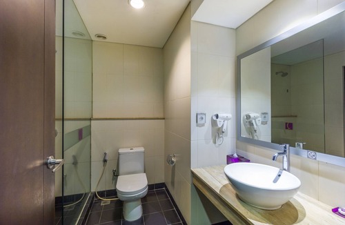 Tuban Hotel | Quest Hotel Kuta by ASTON