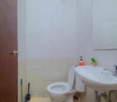 Bekasi Timur Apartment | Ratanamu at Apartemen Transpark Juanda