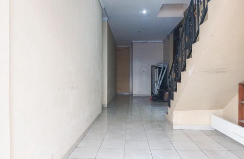 Yogyakarta House | RedDoorz at Homestay Syariah Attin Tugu Jogja
