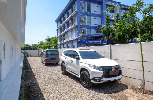 Surakarta Hotel | RedDoorz at Paduka Hotel Kartasura