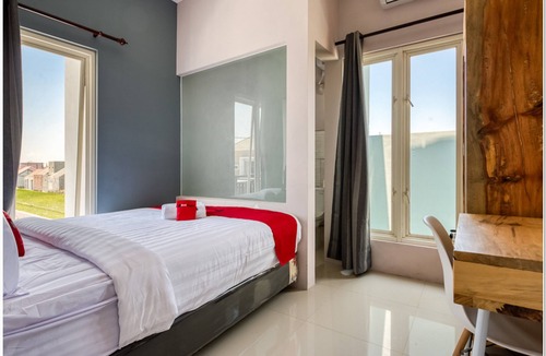 Sedati House | RedDoorz @ Bypass Juanda Airport