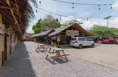 Garut Hotel | RedDoorz Container @ Teras Cimanuk Garut