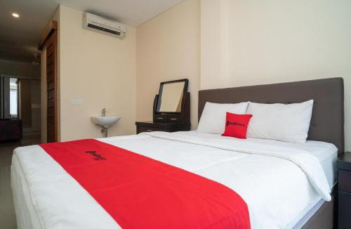 Kampial Hotel | RedDoorz near ITDC Nusa Dua