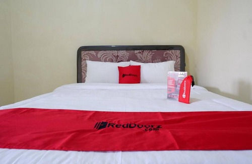 Buton Babau Hotel | RedDoorz near Lippo Plaza Buton