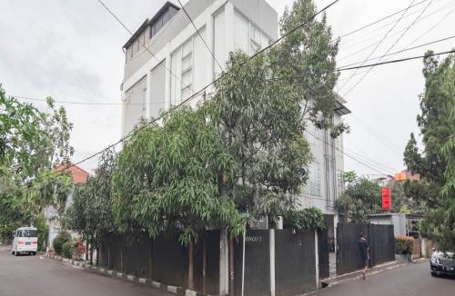 Turangga Hotel | RedDoorz near Trans Studio Mall Bongo Residence