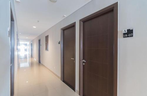 Bandung Hotel | RedLiving Apartemen Mekarwangi Square - M Express