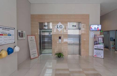 Bandung Hotel | RedLiving Apartemen Mekarwangi Square - M Express