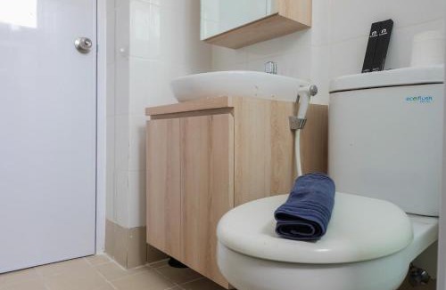 Jatinegara Apartment | Relaxing 3BR Apartment at Bassura City near Shopping Mall By Travelio