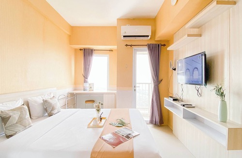 Karawang Apartment | Relaxing Studio at Tamansari Mahogany Karawang Apartment
