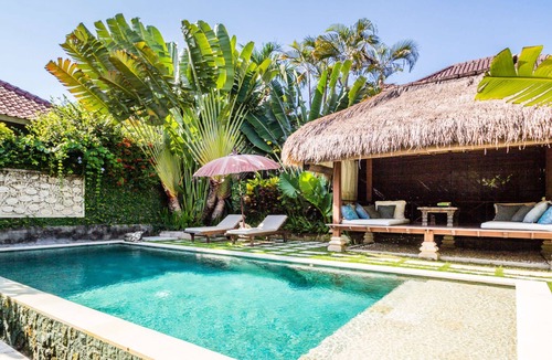 Batubelig Villa | Rent a Luxury Villa in Bali Close to the Beach, Bali Villa 2077