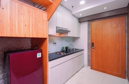 Kebon Jeruk Apartment | Restful And Roomy Loft 2Br At Apartment Maqna Residence