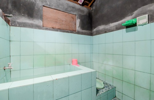 Kalirejo House | Ringin Guesthouse