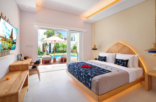 Berawa Villa | Romantic & Modern Suite Room In Canggu