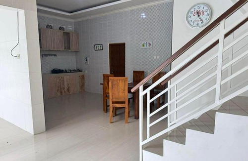 By Pass Ngurah Rai Villa | Rumah HZ