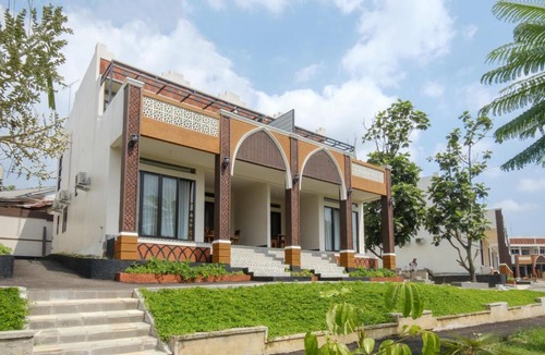 Cisarua Hotel | Salma Syariah by TwoSpaces, Bogor