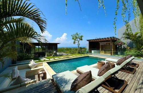 Uluwatu House | Salo villas panoramic view sauna and cold jacuzzi