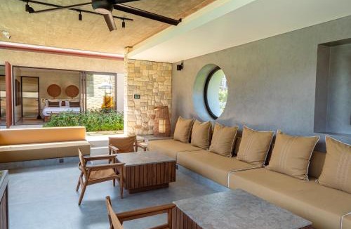 Batu Bolong Villa | Salt Villa Canggu