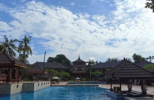 Legian Apartment | Sandy Sunset Suite - Direct beach access