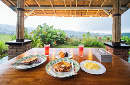 Penebel House | Santya Loka Lodge & Twin Waterfall