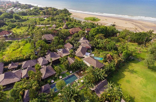 Berawa Villa | Seaside Luxury with Cultural Charm – Bali Villa 1054