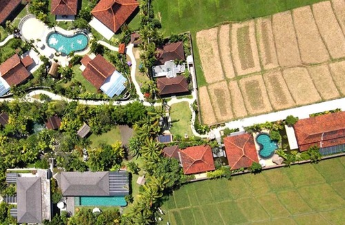 Berawa Villa | Secluded Garden Paradise - Bali Villa 1093