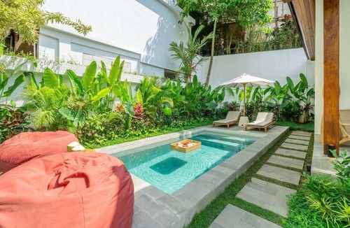 Petulu Villa | Serene 2BR Escape in Prime Ubud - Pool+Lush Jungle