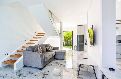 Kemenuh Villa | Serene 3BR Villa w Huge Pool+Garden Central Ubud