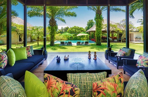 Batu Bolong Villa | Serene Luxury Retreat with Poolside Bliss – Villa 1097