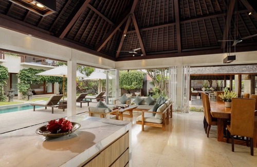 Batubelig Villa | Serenely Luxurious 5 Bedroom Villa, Batu Belig