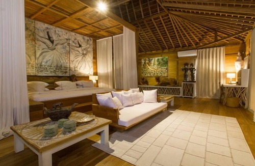 Banjar Semer Villa | Serenity River Estate, 7 Bedroom Villa, feature pool and gardens, chef, Canggu