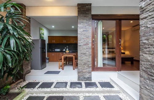 Legian City-Centre Villa | SMV - garden - 8-BR · ⭐8BR Garden Villa Walk to Beach and Shops Legian
